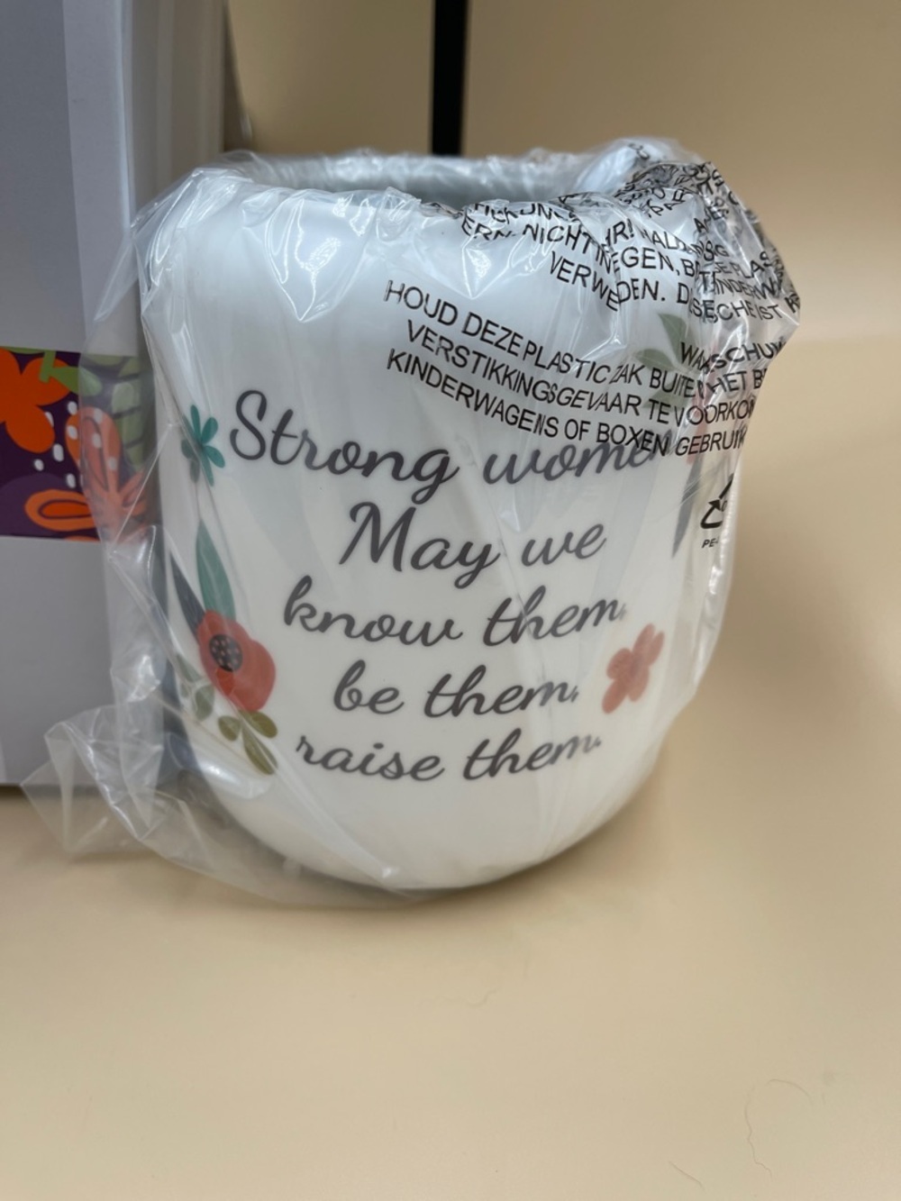Scentsy White Scent Warmer with Sentimental Saying - Picture 3 of 4